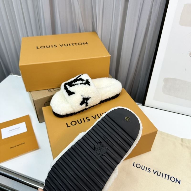 Louis Vuitton Slippers